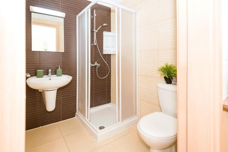 ALICIA - Coralli Beachfront Apartment - image 11