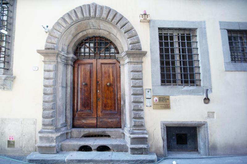 Piazza Bernardini Apartment in Center Town - image 5