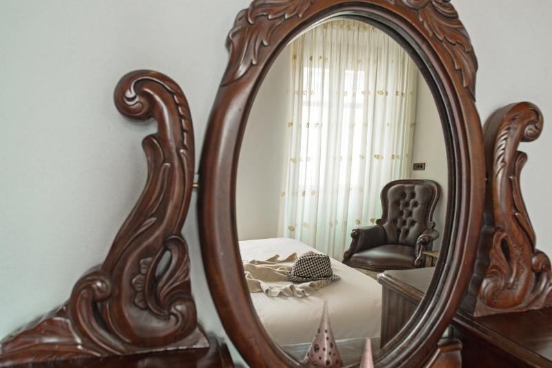 Deluxe Double Room image 4
