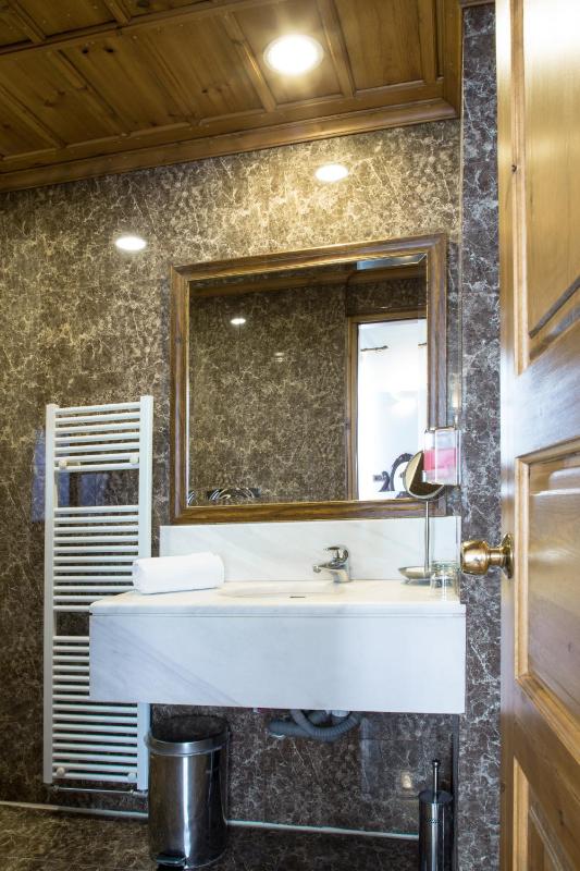 Double Suite image 3