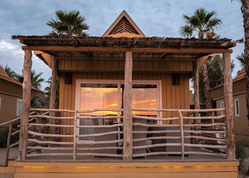 Kasai Beach Two Bedrooms with Sea View image 3