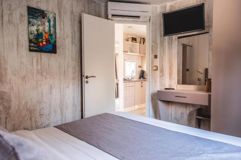 Kasai Beach One Bedroom image 3