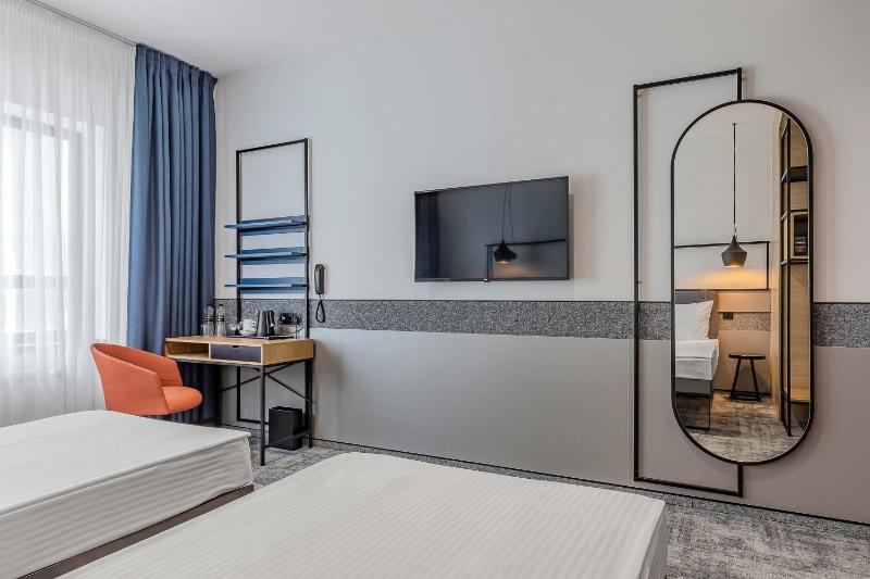 Superior Double or Twin Room image 3