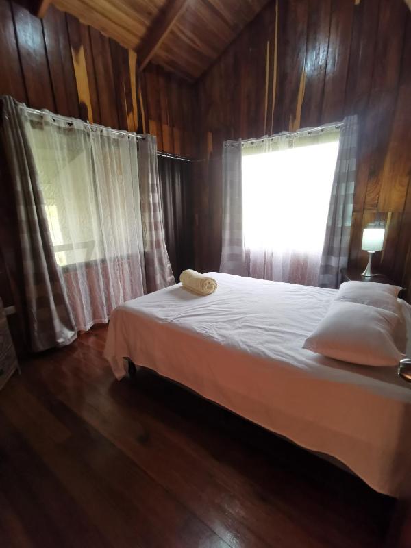 My Country House Paradise Rio Celeste! - image 6