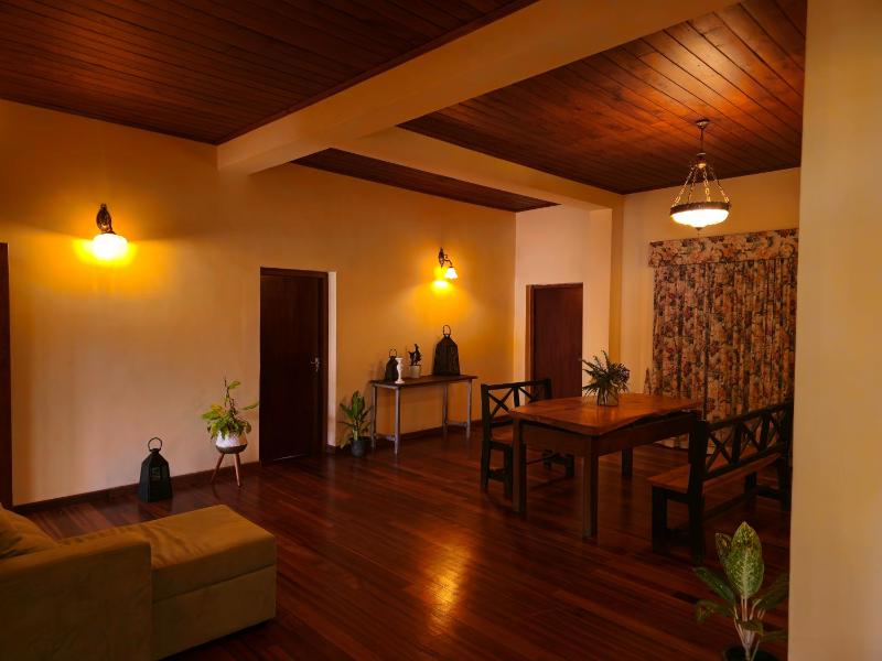 The Loris Manor - image 5