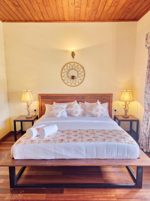 The Loris Manor - image 24