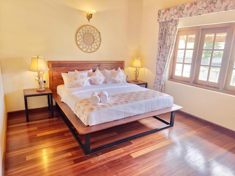 The Loris Manor - image 15