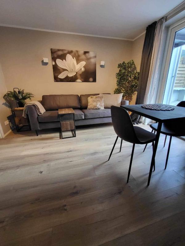 Astro Hverfisgata - image 7