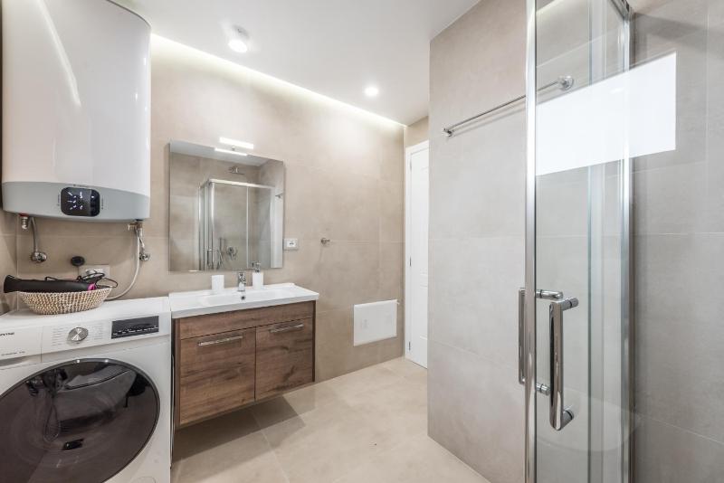 Luxurious Panoramic Apartment - image 6