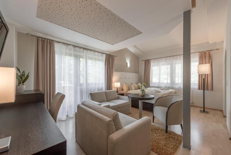 Triple Room image 4