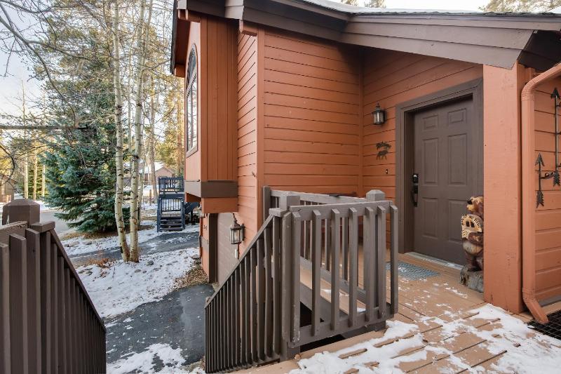 Park Forest Bear’s Den Townhome: Private Hot Tub - image 21