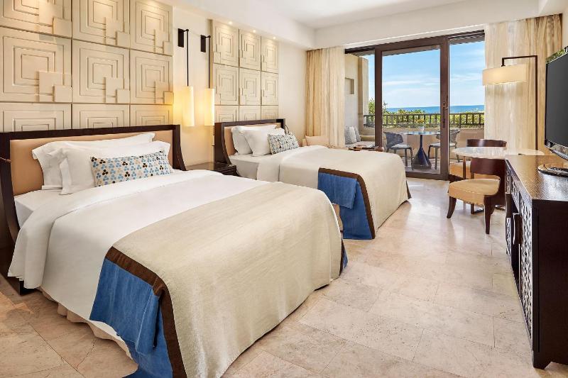 Premium Deluxe Sea View, Guest room, 2 Twin/Single Bed(s), Balcony image 4