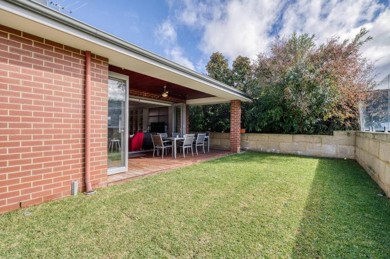 Rivervale Retreat - Spacious Family Living - image 6