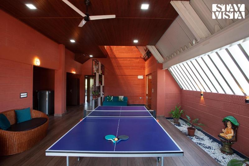 Golden Triangle by VEO StayVista - 5BHK Pet-Friendly Villa with Shared Pool - image 14