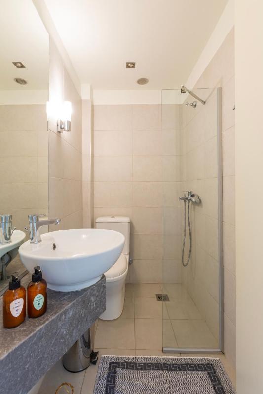 Single Room image 2