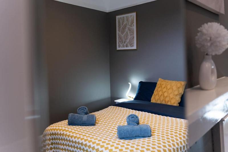 Open Mind Property - Hot Tub 5 Bedroom & Free Parking - image 12