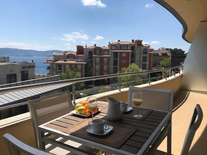Apartment with Sea View image 1