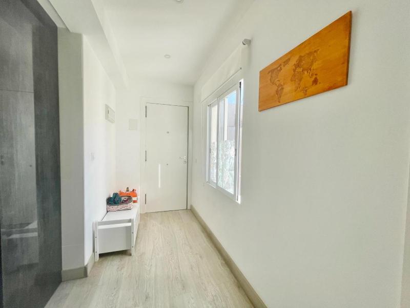 Beautiful Center Apartment - image 5