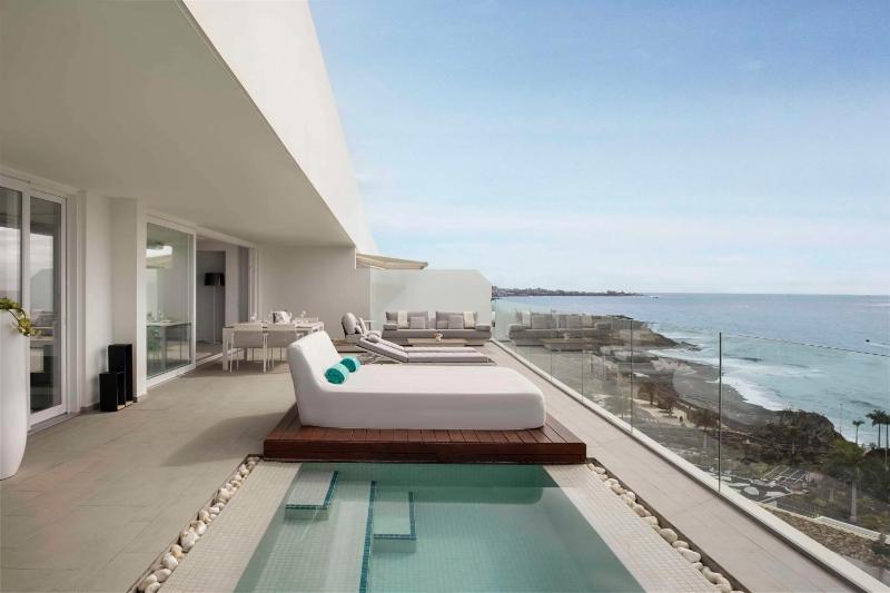 Royal Hideaway Corales Suites - image 23