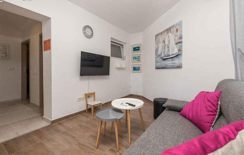 Holiday home in Poljane 47618 - image 16
