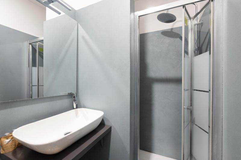 Triple Room image 3