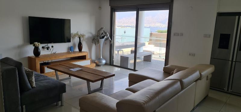 Amdar Holiday Apartments with private pools - image 6