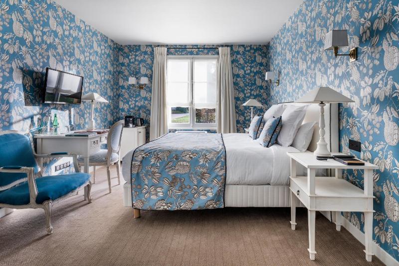 Double Room image 3