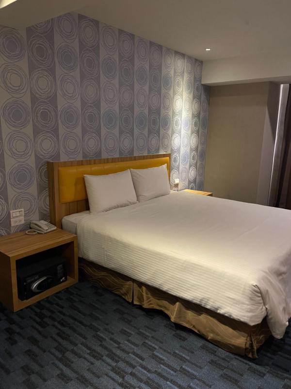 Yiting Hotel - image 4