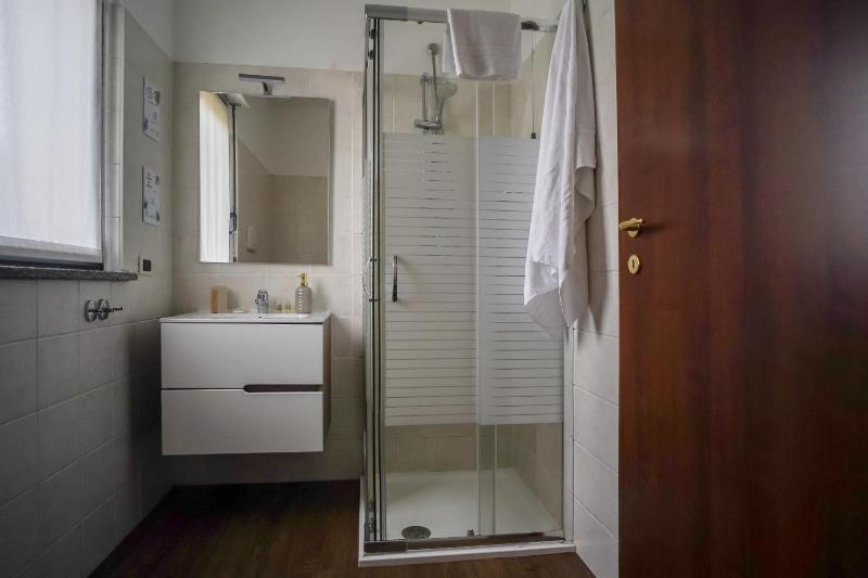 Single Room with Balcony image 3