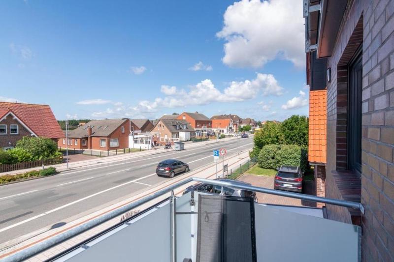 Traum-Wohnung-3-mit-Balkon - image 18