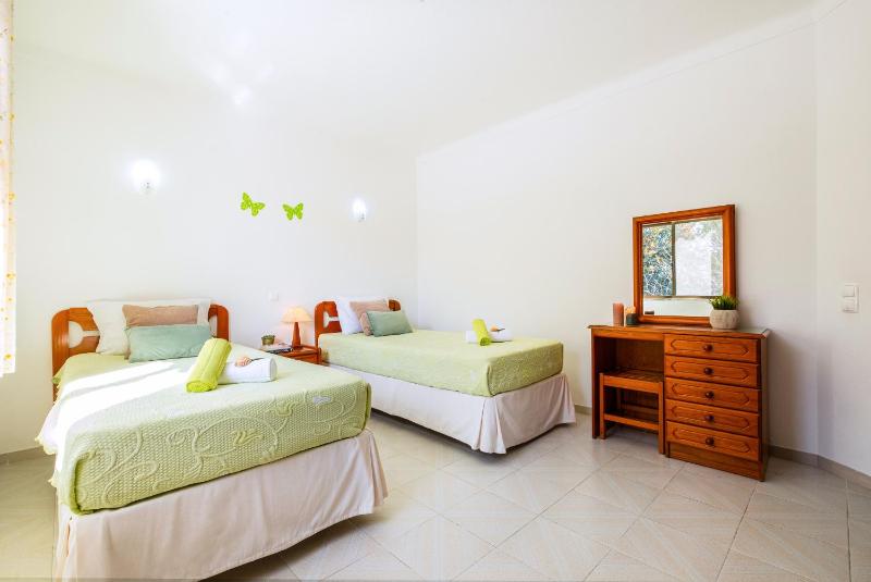 Villa Renaissance - Moradia com piscina aquecivel e BBQ em Carvoeiro - image 17