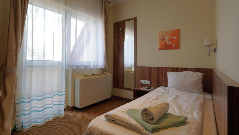 Single Room with Balcony image 1