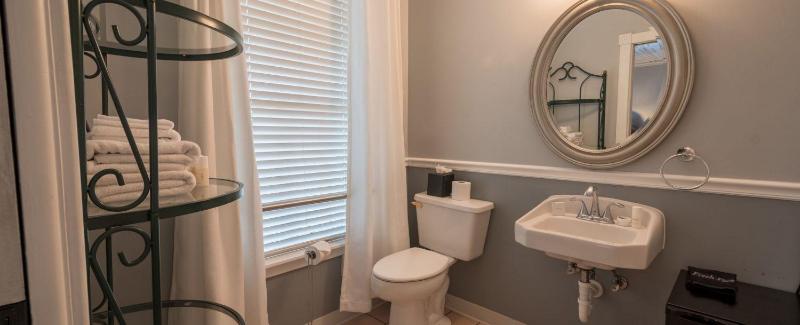 King Room - Disability Access image 2