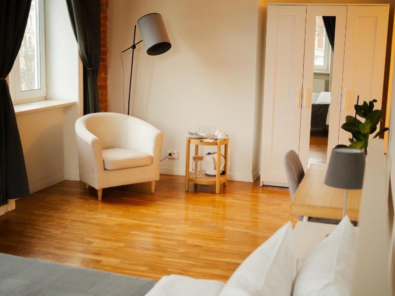 Deluxe Double Room image 4