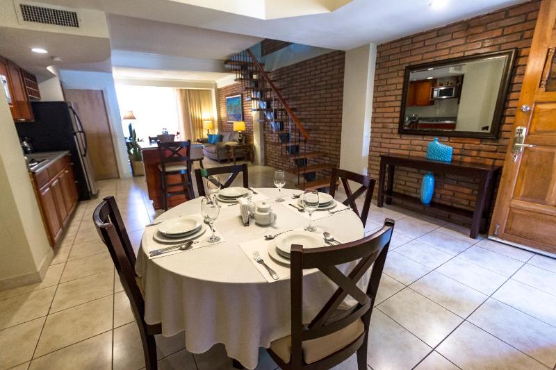 Los Altos Apartments & Studios - image 7