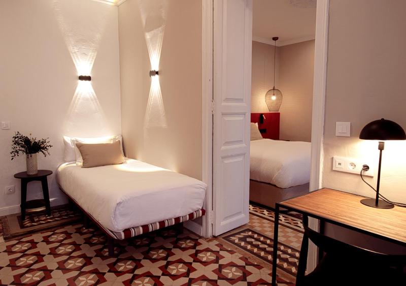 Superior Double Room image 4