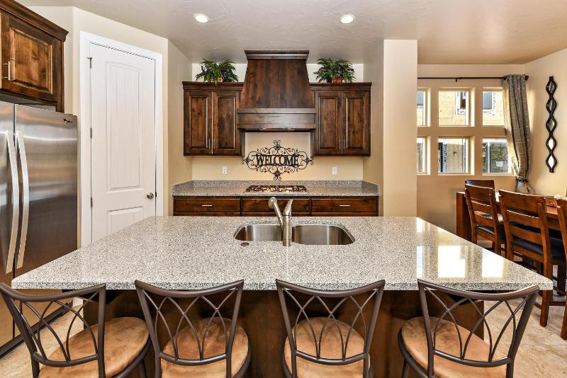 Four-Bedroom Holiday Home image 1