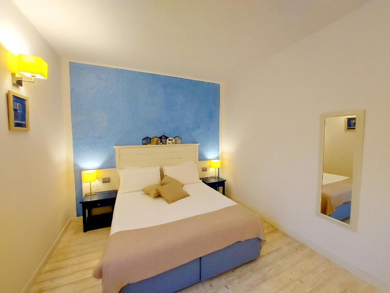 Superior Double Room image 3