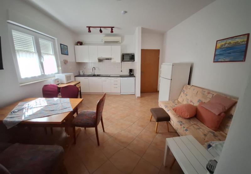 Two-Bedroom Apartment with Balcony image 3