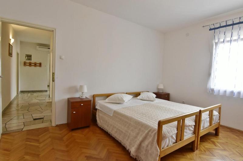 Apartments by the sea Umag - 22628 - image 17