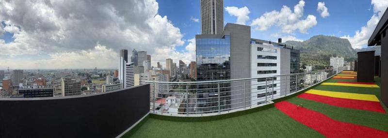 Moderno Apartamento en el Centro - image 2