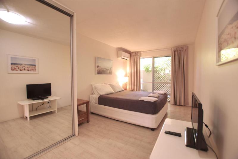 Raintrees Moffat Beach - image 47