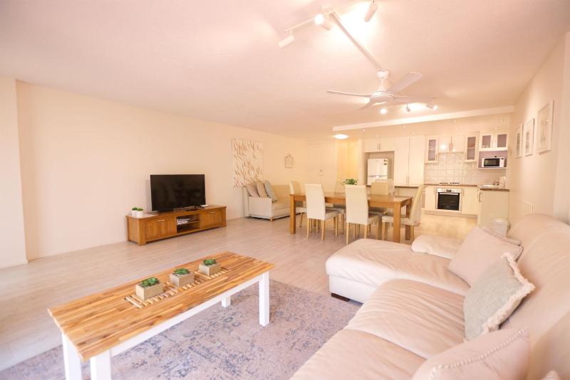 Raintrees Moffat Beach - image 12