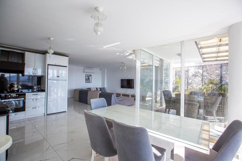 Villa Royal 2 - image 9