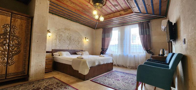 Deluxe Double Room image 4