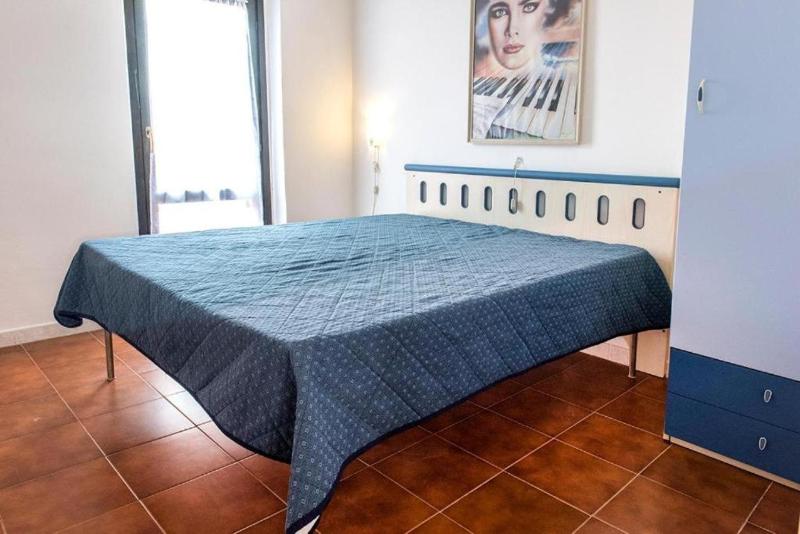 M196 - Marcelli trilocale con terrazzo a 200mt dal mare - image 6