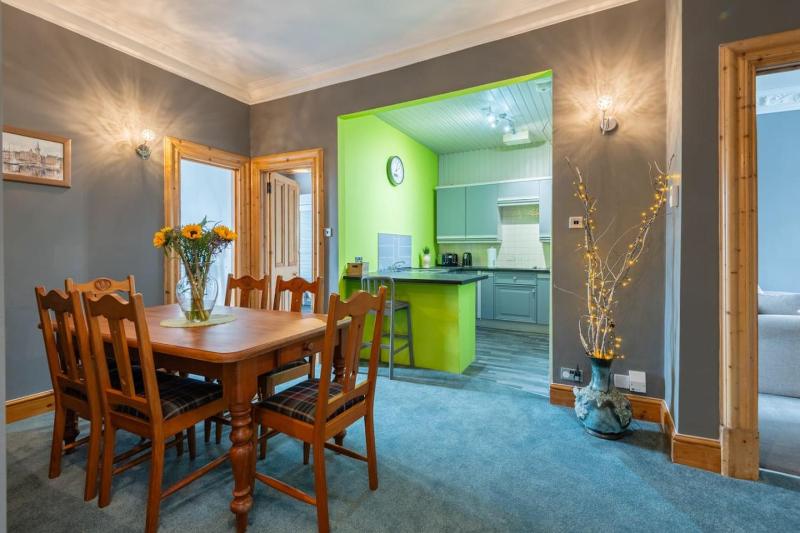 Apartment image 2