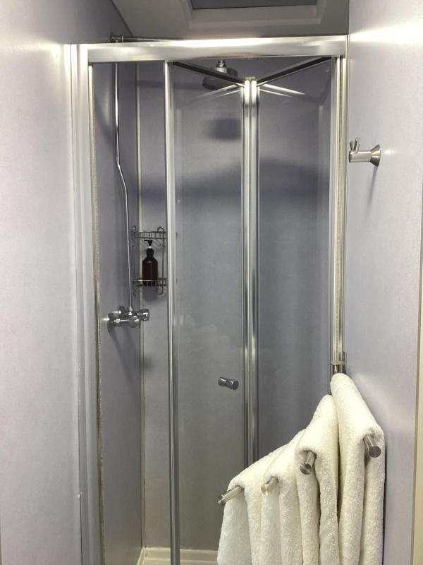 Standard Single Room with Shower image 3
