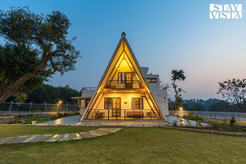 StayVista's Zen Cottage - 2BHK with Mountain View & Gazebo - image 14