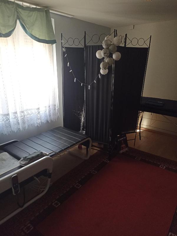 Apartment House image 3